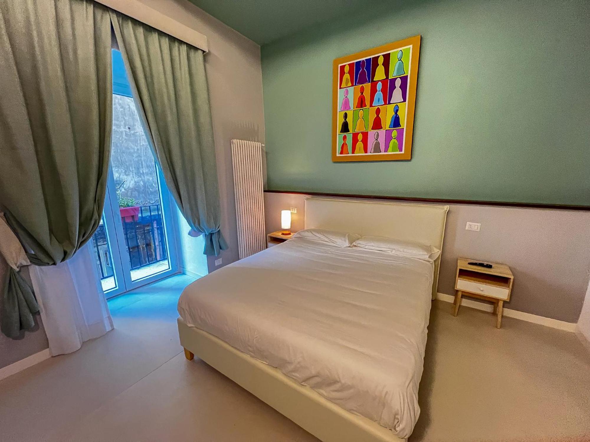 Bed & Breakfast Spaccanapoli 56 Eksteriør billede